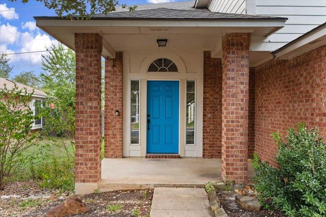 1612 Rossport BND, Leander, TX 78641