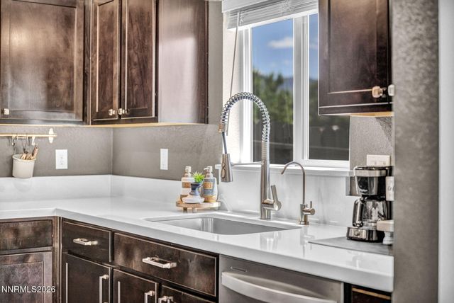 237 Glen Vista Drive, Dayton, NV 89403