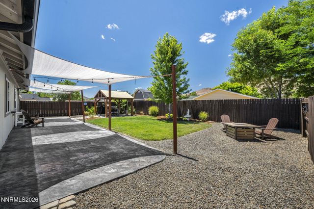 237 Glen Vista Drive, Dayton, NV 89403