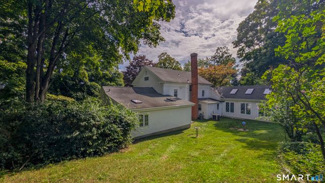 394 Tashua Road, Trumbull, CT 06611