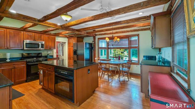 394 Tashua Road, Trumbull, CT 06611