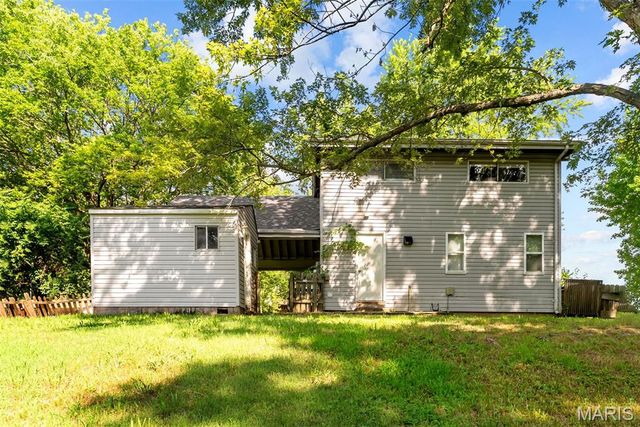 2826 Dawnview Drive, Florissant, MO 63031