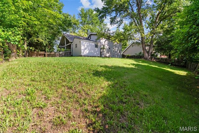 2826 Dawnview Drive, Florissant, MO 63031