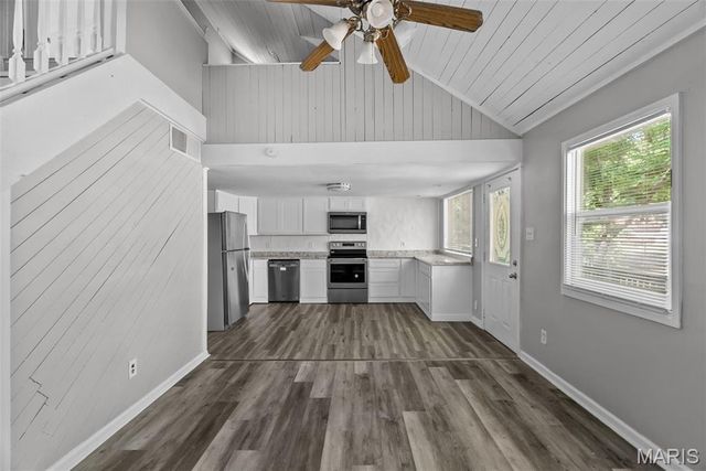 2826 Dawnview Drive, Florissant, MO 63031