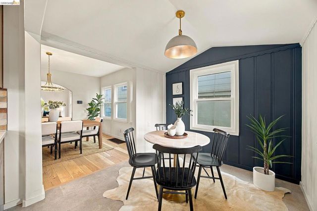 6027 Buena Ventura Ave., Oakland, CA 94605