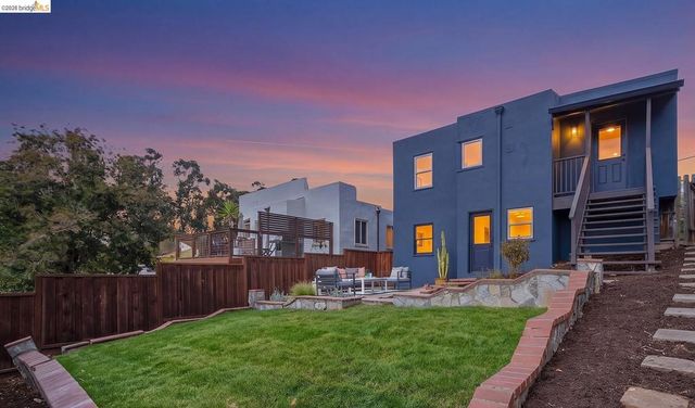 6027 Buena Ventura Ave., Oakland, CA 94605