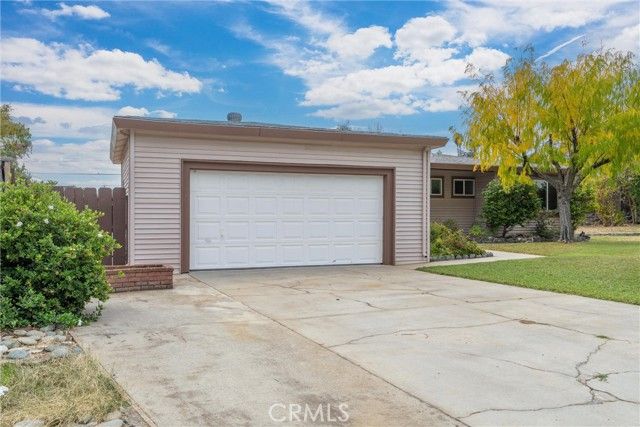 6 Coventry Court, Oroville, CA 95966