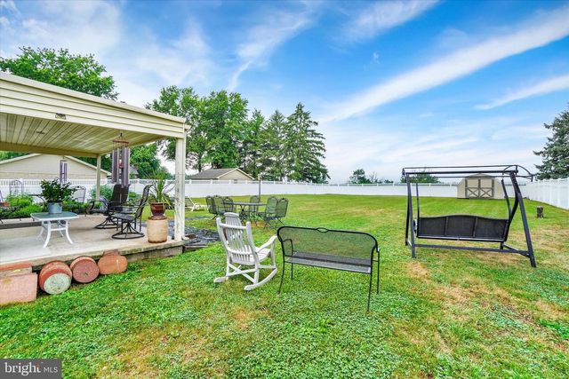 1460 CANAL ROAD EXT, Manchester, PA 17345