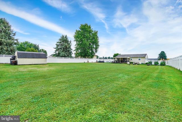 1460 CANAL ROAD EXT, Manchester, PA 17345