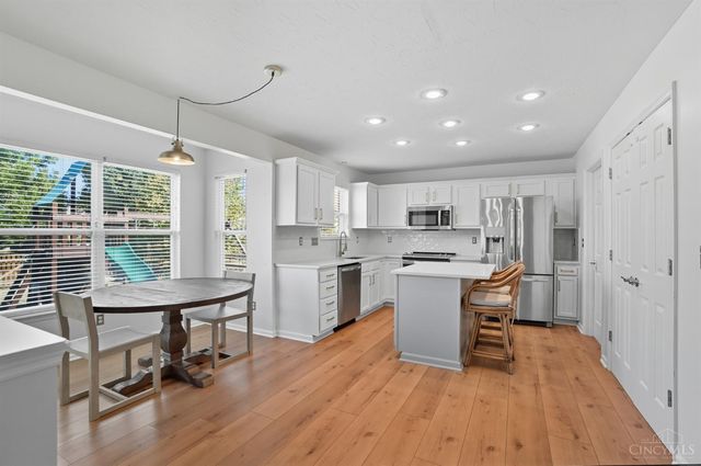 8024 Seabury Court, West Chester, OH 45069