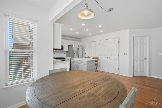 8024 Seabury Court, West Chester, OH 45069