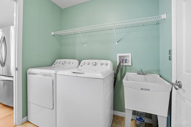 8024 Seabury Court, West Chester, OH 45069