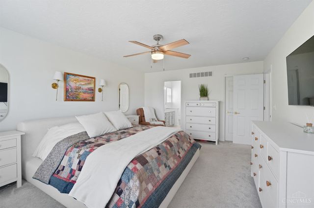 8024 Seabury Court, West Chester, OH 45069