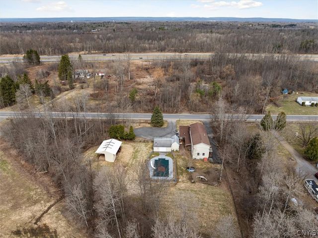 6126 Lowell Road, Westmoreland, NY 13440