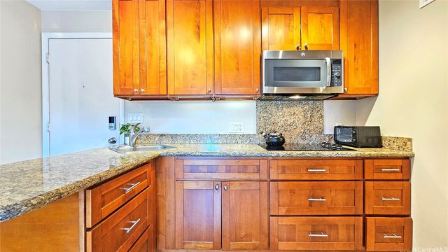 1459 Pele Street 203, Honolulu, HI 96813