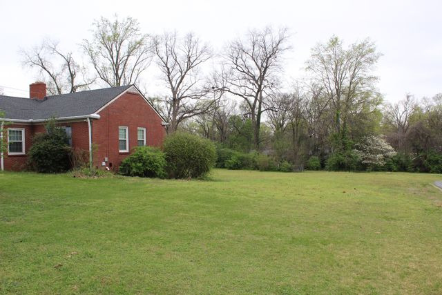 1329 Kenwood Dr, Nashville, TN 37216