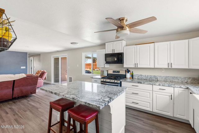 2639 Vicky Lane, Minden, NV 89423