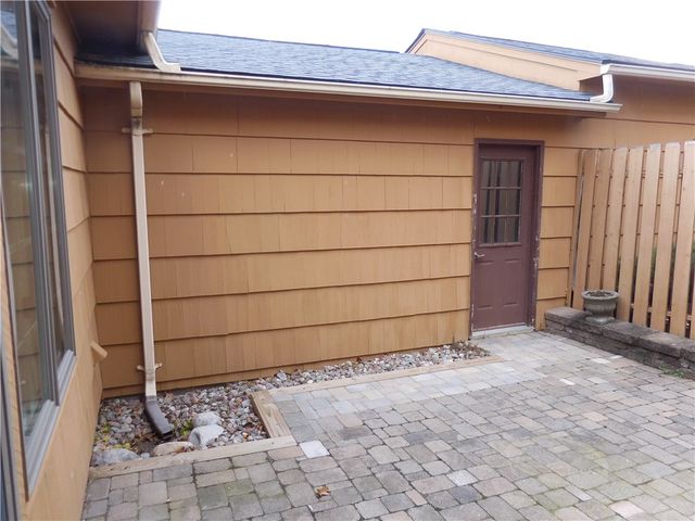 11 Huxley Way, Perinton, NY 14450