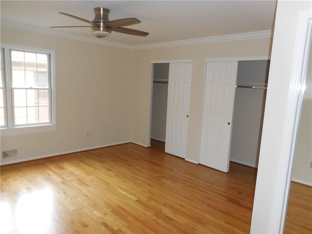 11 Huxley Way, Perinton, NY 14450