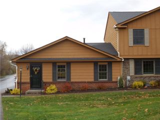 11 Huxley Way, Perinton, NY 14450