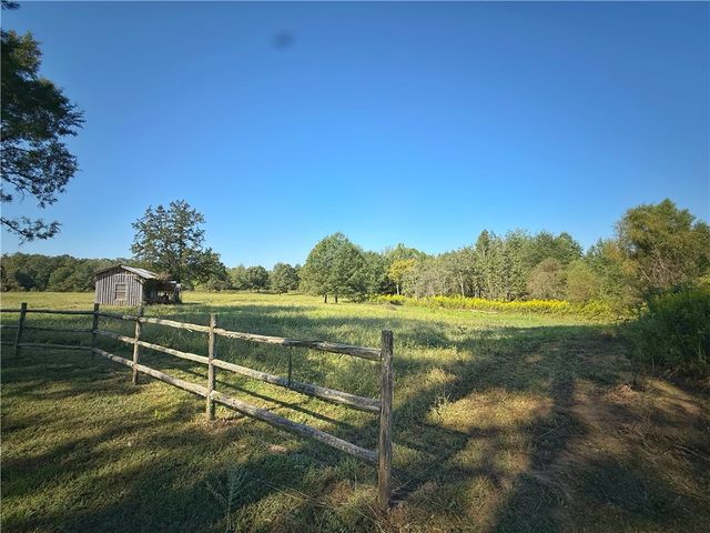 10972 Cowger Lane B, Dardanelle, AR 72834