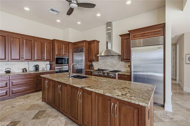 1741 Wavecrest CT, Marco Island, FL 34145