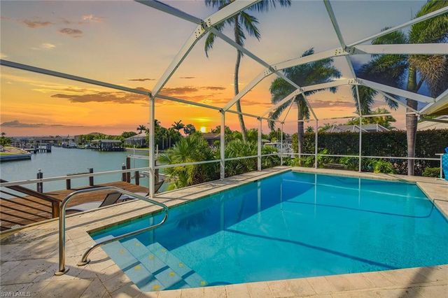 1741 Wavecrest CT, Marco Island, FL 34145