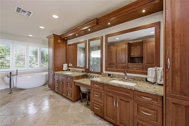 1741 Wavecrest CT, Marco Island, FL 34145