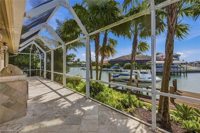1741 Wavecrest CT, Marco Island, FL 34145