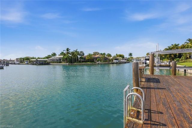 1741 Wavecrest CT, Marco Island, FL 34145
