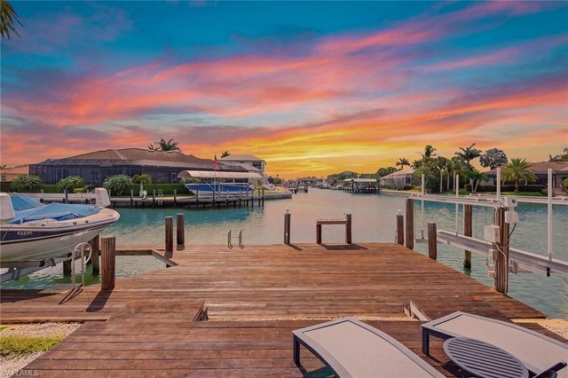 1741 Wavecrest CT, Marco Island, FL 34145