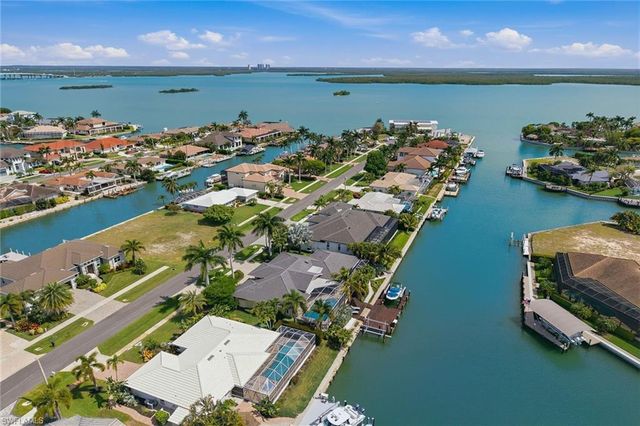 1741 Wavecrest CT, Marco Island, FL 34145