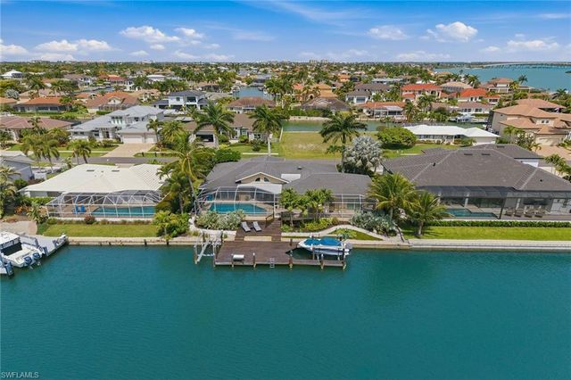 1741 Wavecrest CT, Marco Island, FL 34145