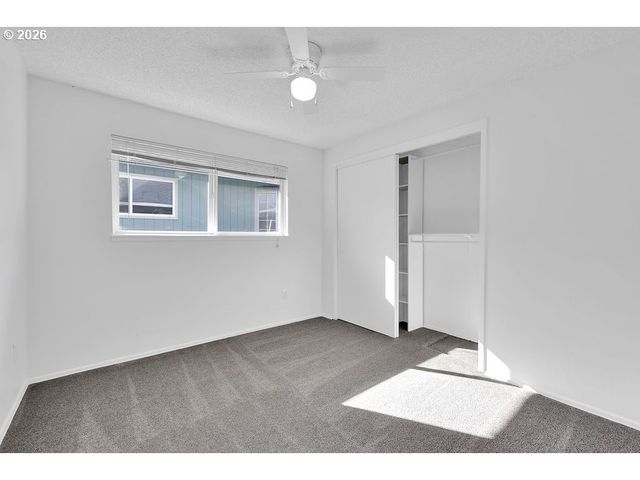 1774 SUNSET Ave, West Linn, OR 97068