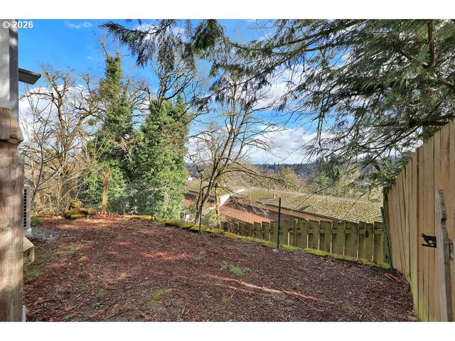 1774 SUNSET Ave, West Linn, OR 97068