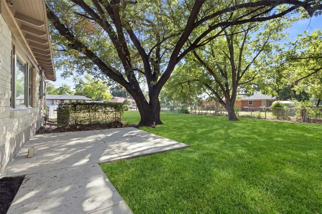 2266 Sutter Street, Dallas, TX 75216