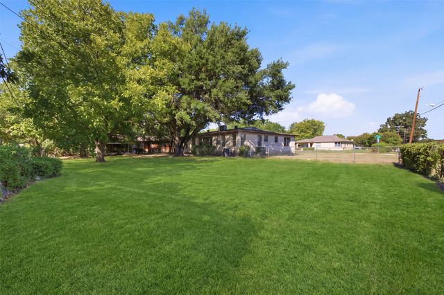 2266 Sutter Street, Dallas, TX 75216