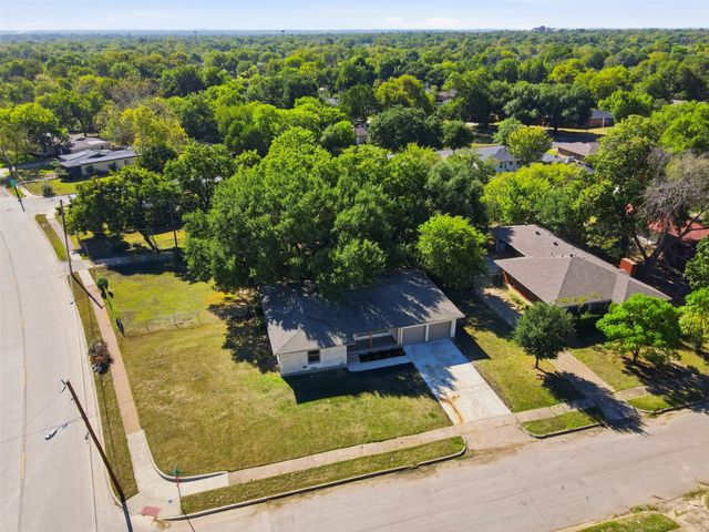2266 Sutter Street, Dallas, TX 75216