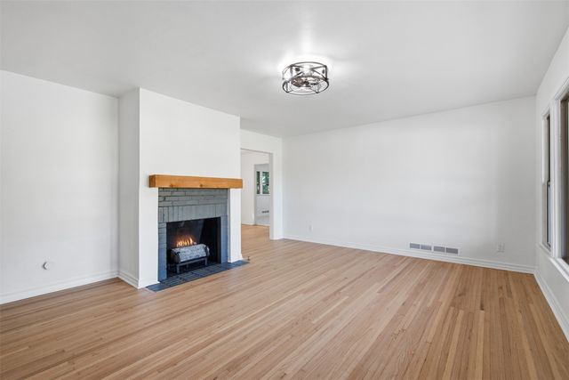 2266 Sutter Street, Dallas, TX 75216