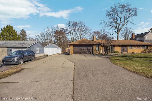 24840 E Taft Road, Novi, MI 48375