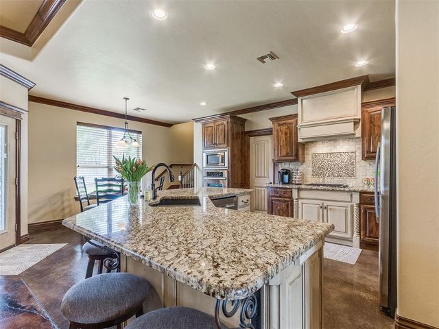 12609 Lapis Lane, Oklahoma City, OK 73170