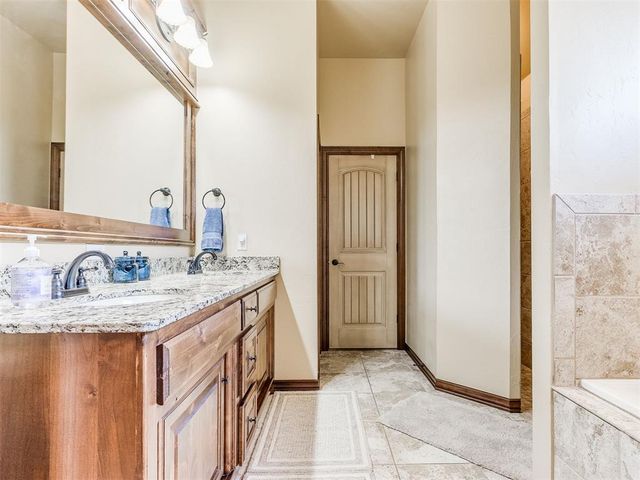 12609 Lapis Lane, Oklahoma City, OK 73170