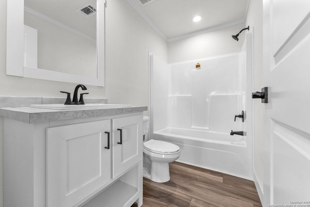 132 Syrah St, La Vernia, TX 78121
