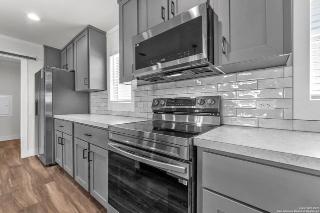 132 Syrah St, La Vernia, TX 78121