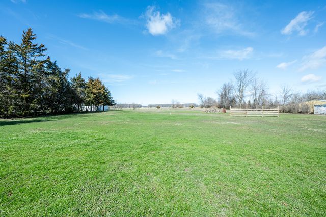 7081 W US 12 Highway, Three Oaks Twp, MI 49128