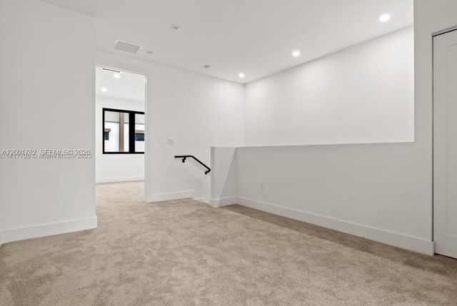 4130 N Oak Pl 4130, Dania Beach, FL 33314