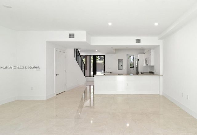 4130 N Oak Pl 4130, Dania Beach, FL 33314