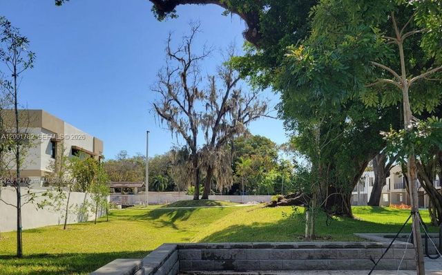 4130 N Oak Pl 4130, Dania Beach, FL 33314