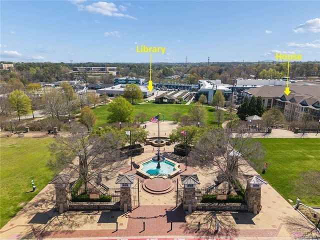 124 Parkside West Court, Norcross, GA 30071