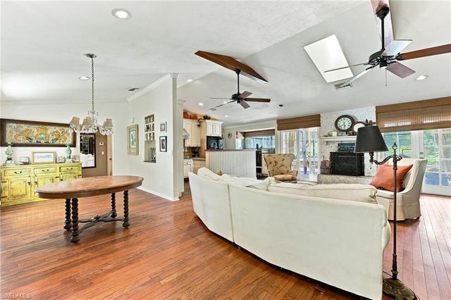 5247 Cherry Wood DR, Naples, FL 34119